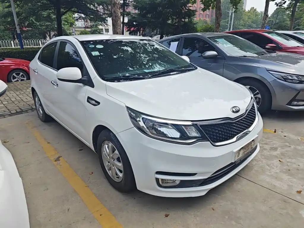 Kia K2 — миниатюра 4