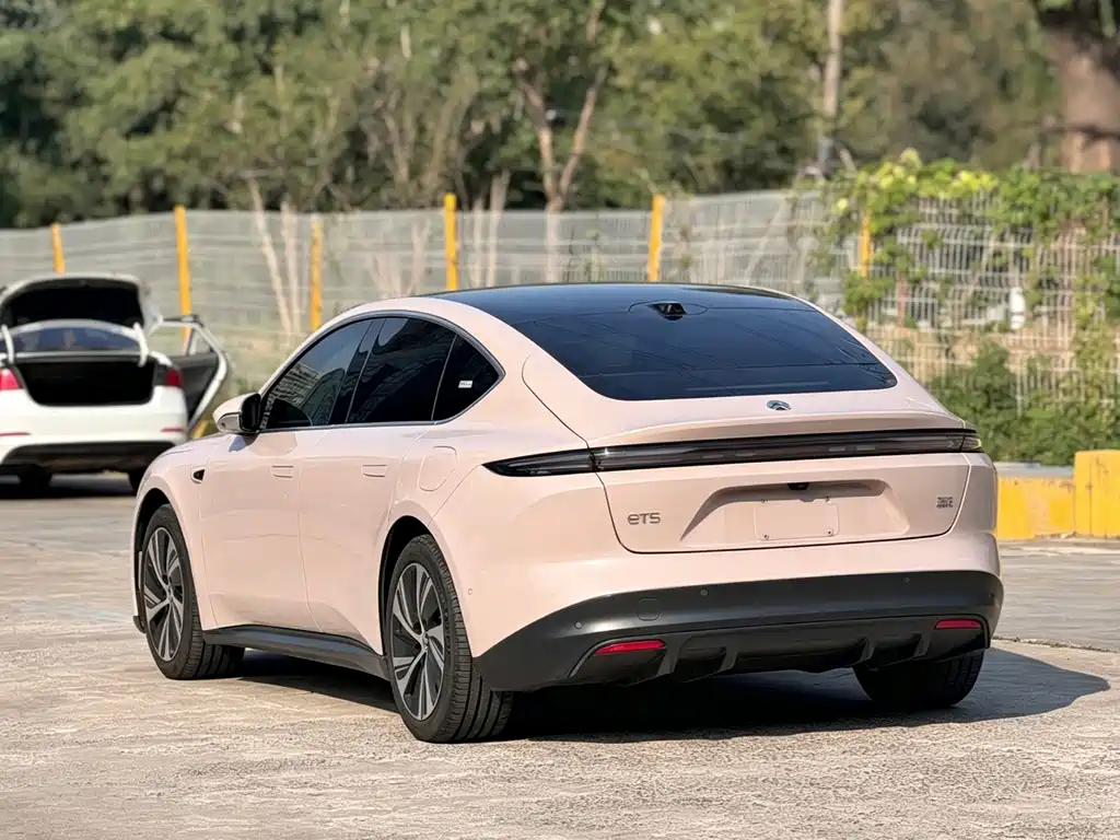 NIO ET5 — миниатюра 6