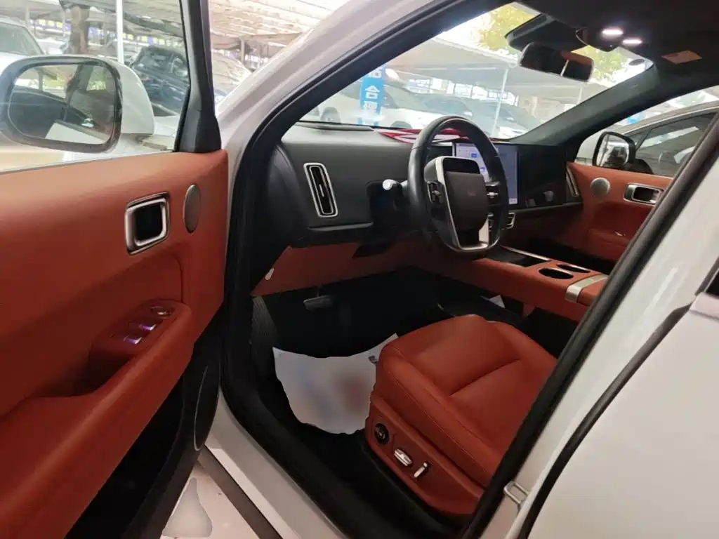 Li Auto Li L6 — миниатюра 16