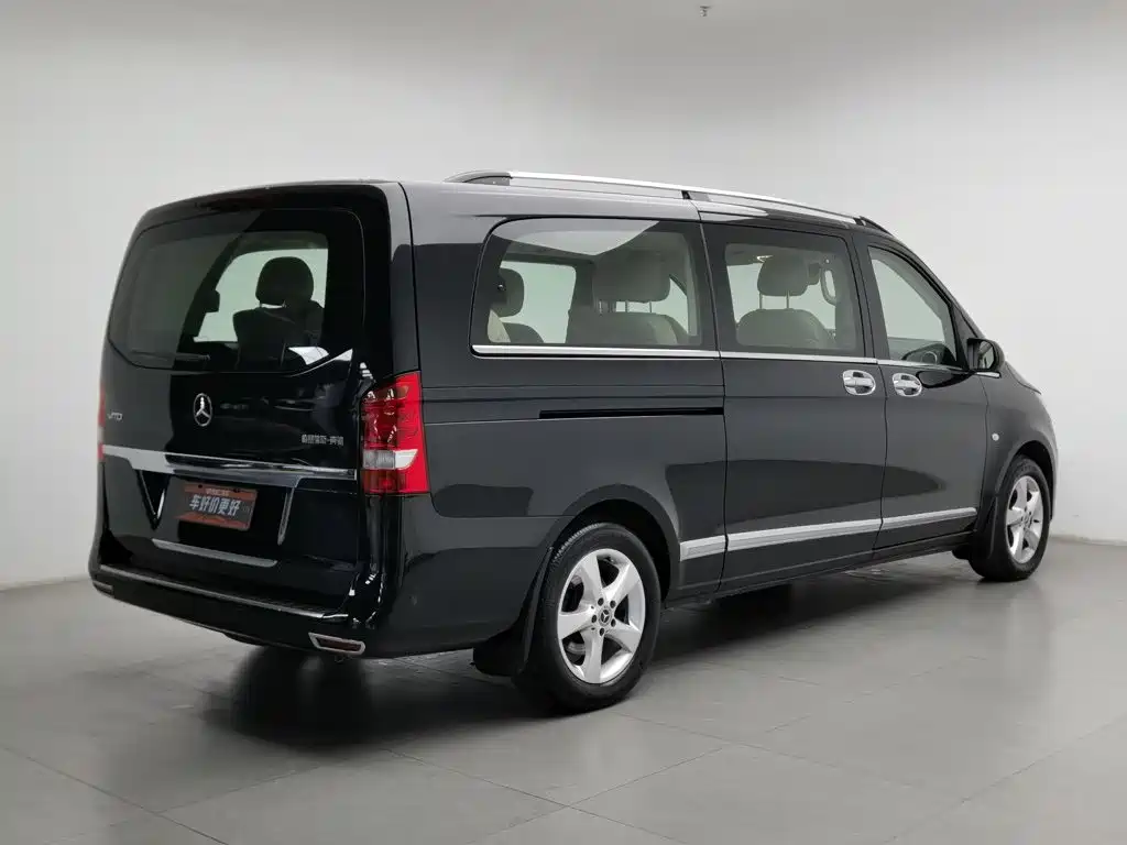 Mercedes-Benz Vito — миниатюра 2