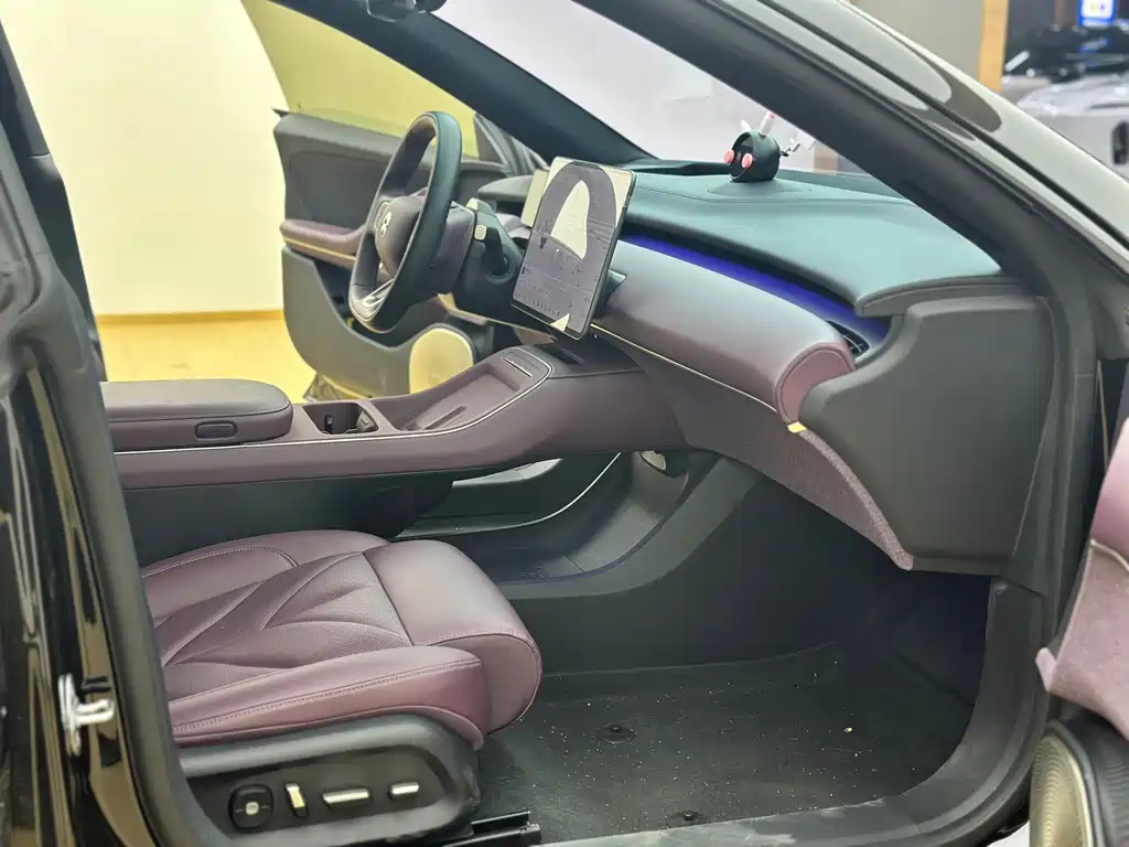 NIO ET5T — миниатюра 10