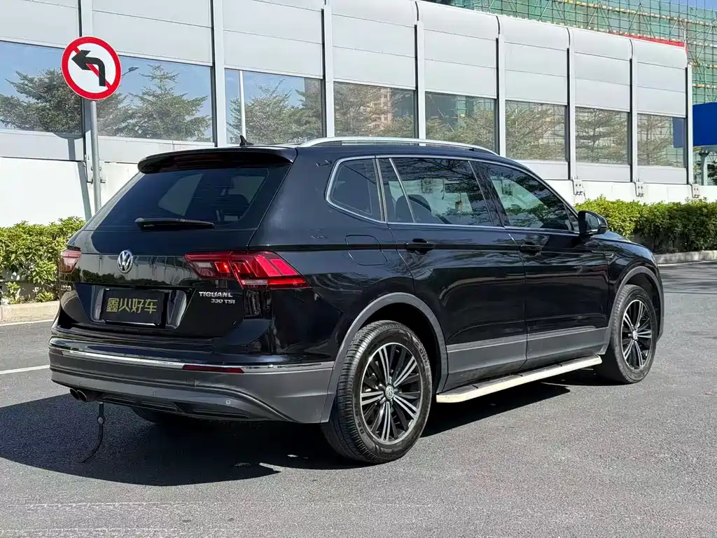 Volkswagen Tiguan L — миниатюра 5