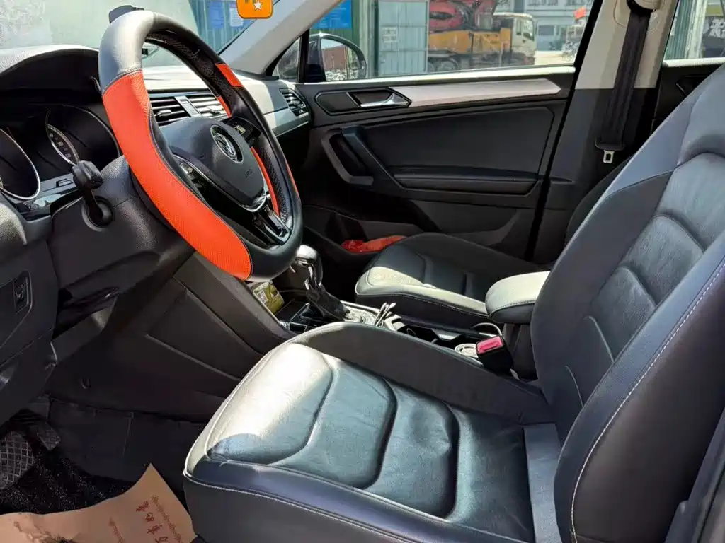 Volkswagen Tiguan L — миниатюра 7