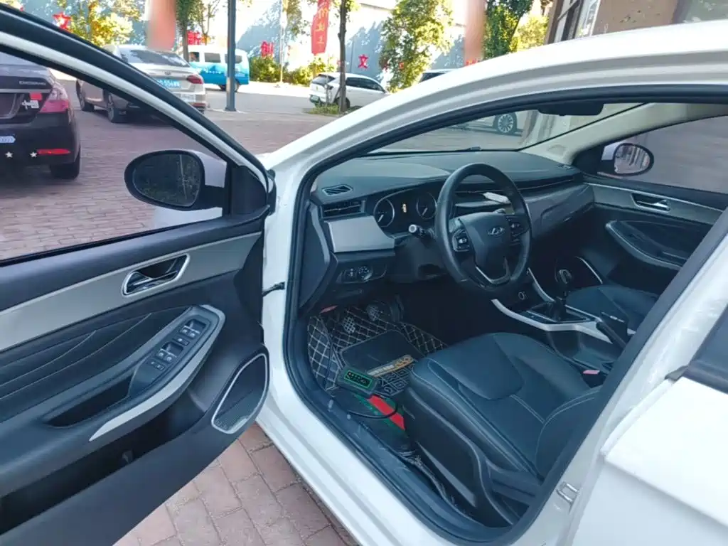 Chery Arrizo 5 — миниатюра 16