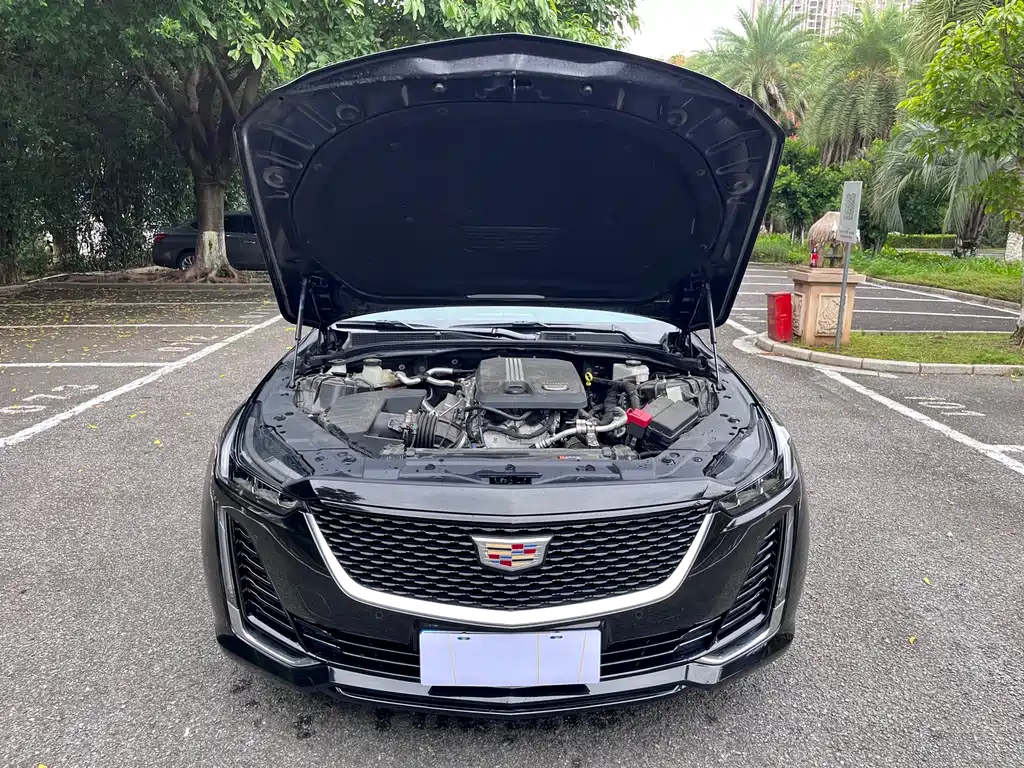 Cadillac CT5 — миниатюра 12