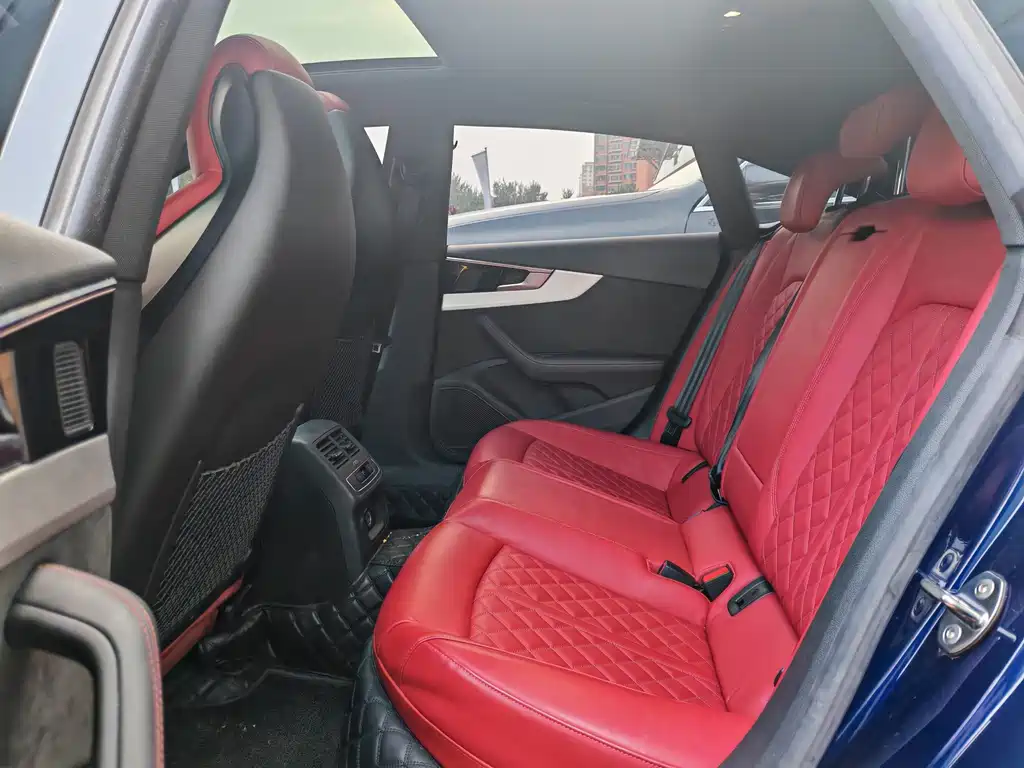 Audi S5 — миниатюра 6