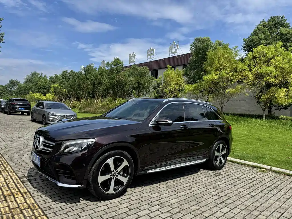 Mercedes-Benz GLC — миниатюра 3