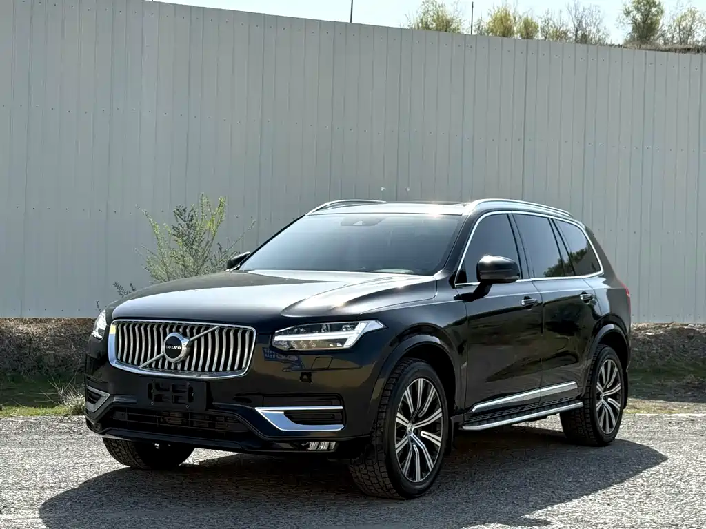 Volvo XC90 2021