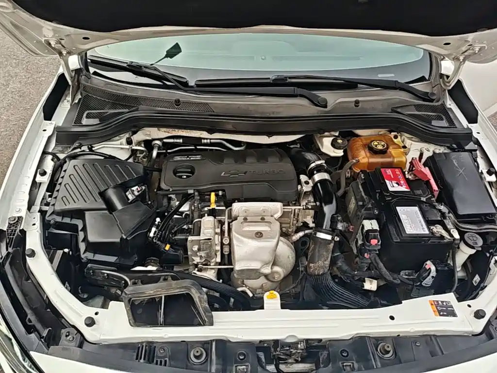 Chevrolet Monza — миниатюра 20