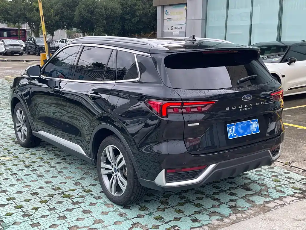 Ford Equator Sport — миниатюра 6