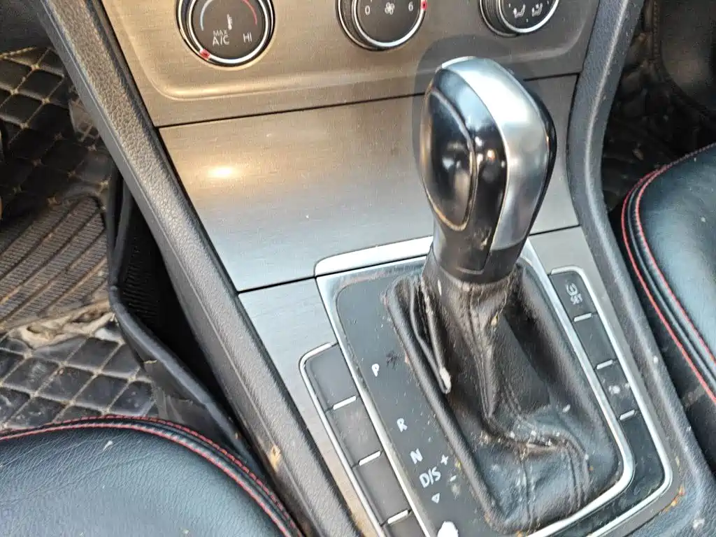 Volkswagen Golf — миниатюра 7