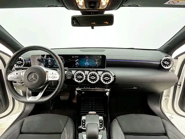 Mercedes-Benz A-Class — миниатюра 9