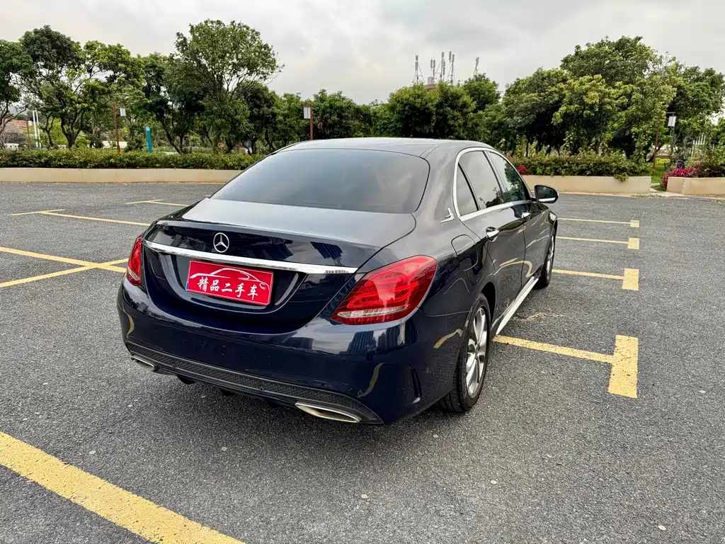Mercedes-Benz C-Class — миниатюра 5