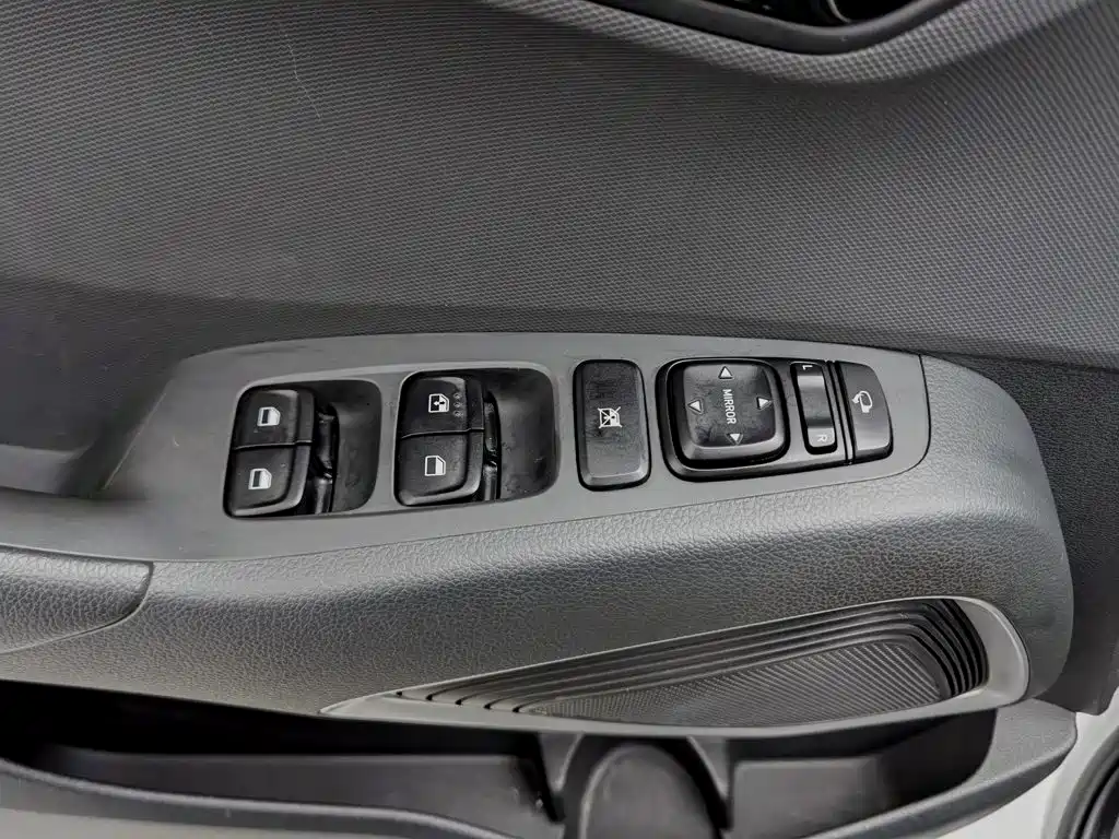 Hyundai ix35 — миниатюра 9