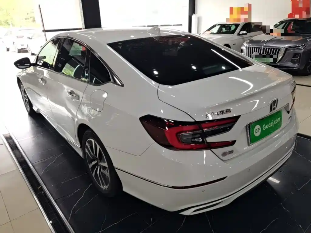 Honda Accord — миниатюра 5