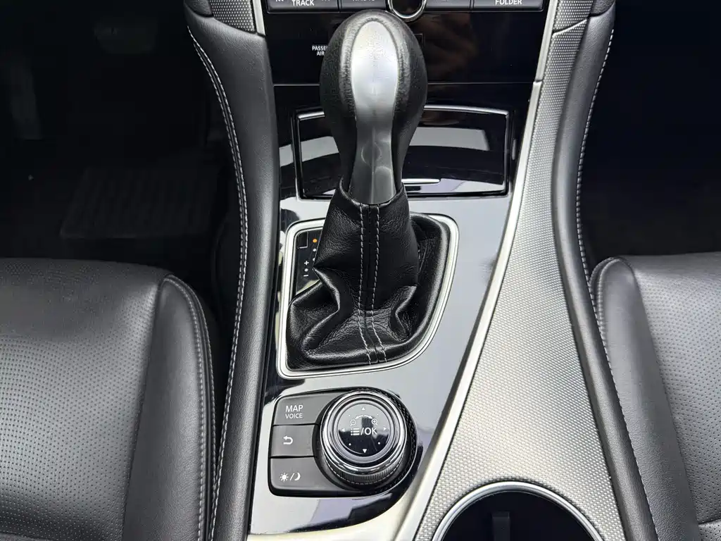 Infiniti Q50L — миниатюра 16