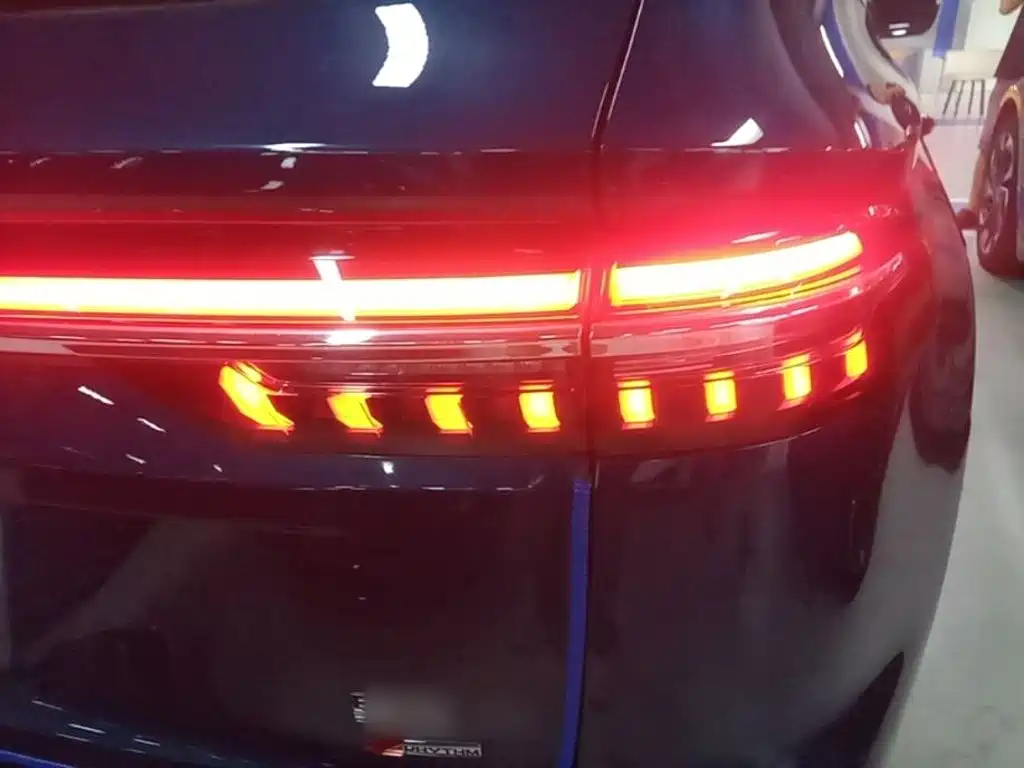 Geely Xingyue L — миниатюра 8