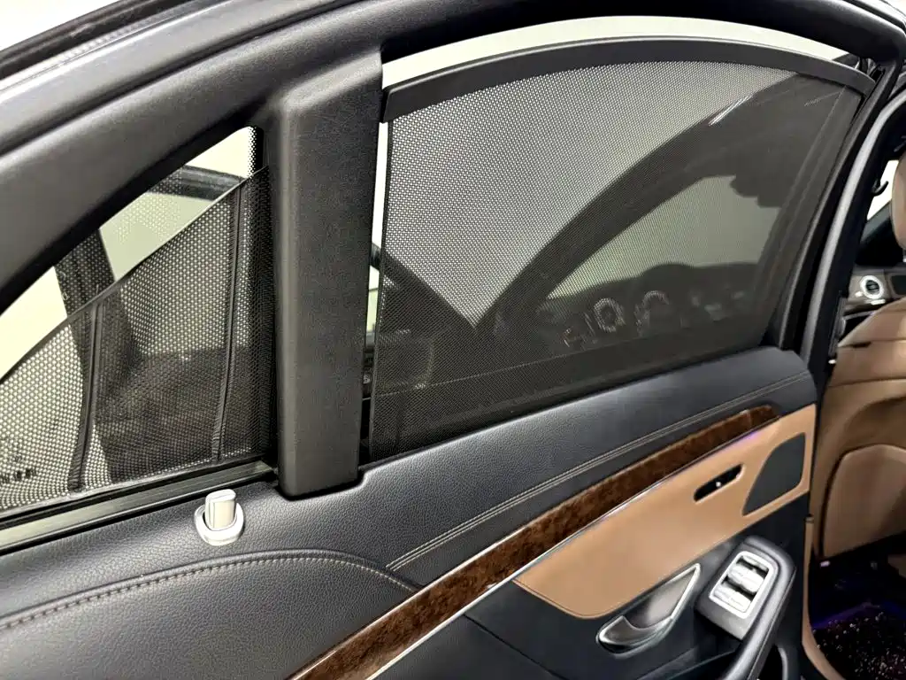 Mercedes-Benz S-Class — миниатюра 17