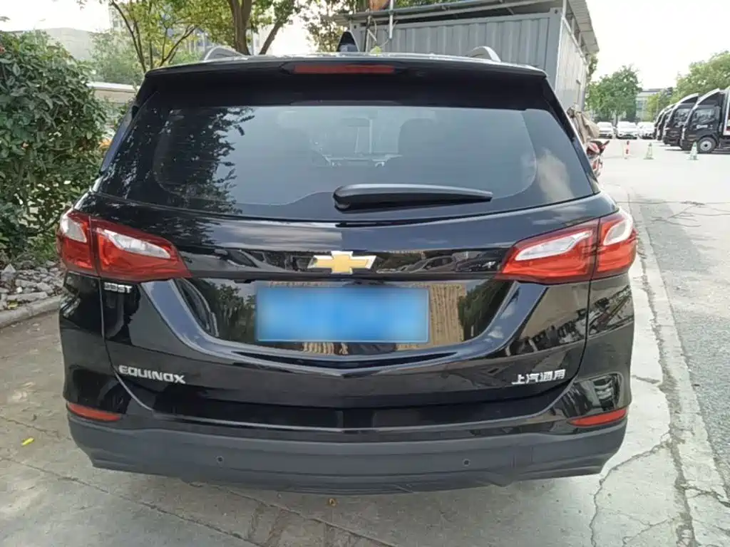 Chevrolet Equinox — миниатюра 6
