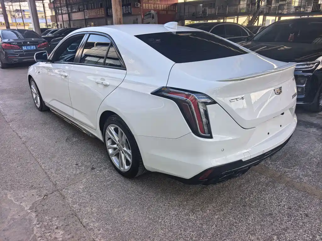 Cadillac CT4 — миниатюра 7