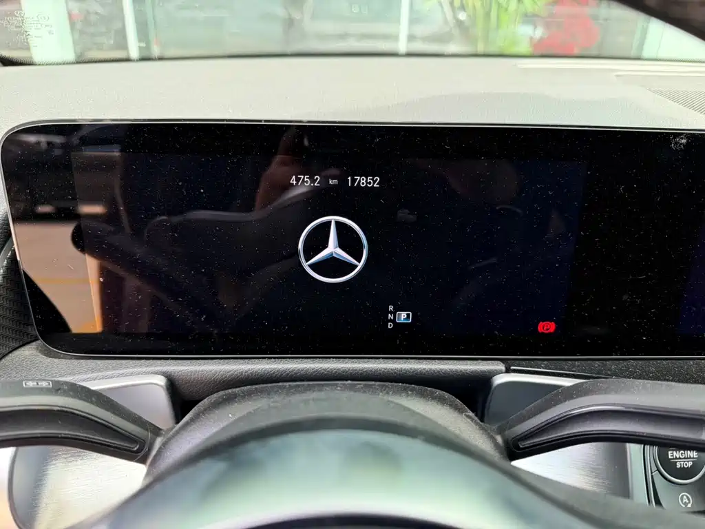 Mercedes-Benz GLB AMG — миниатюра 10