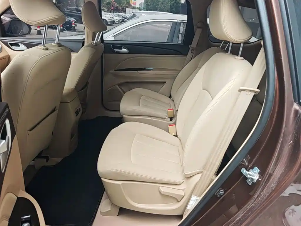 Baojun 730 — миниатюра 17
