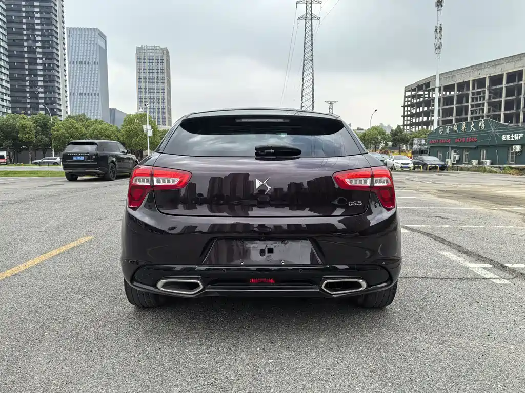 DS 5 2014 1.6T Premium THP200
