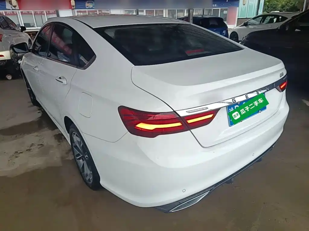 Geely Binrui — миниатюра 5