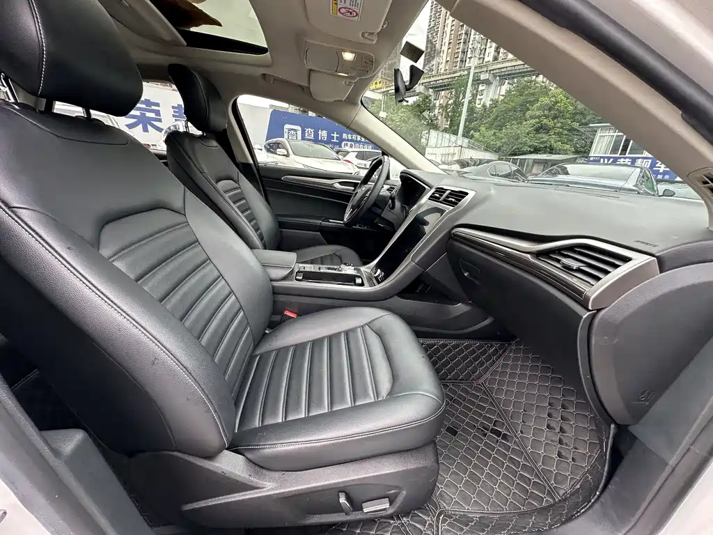 Ford Mondeo 2020 EcoBoost 180 Fashion