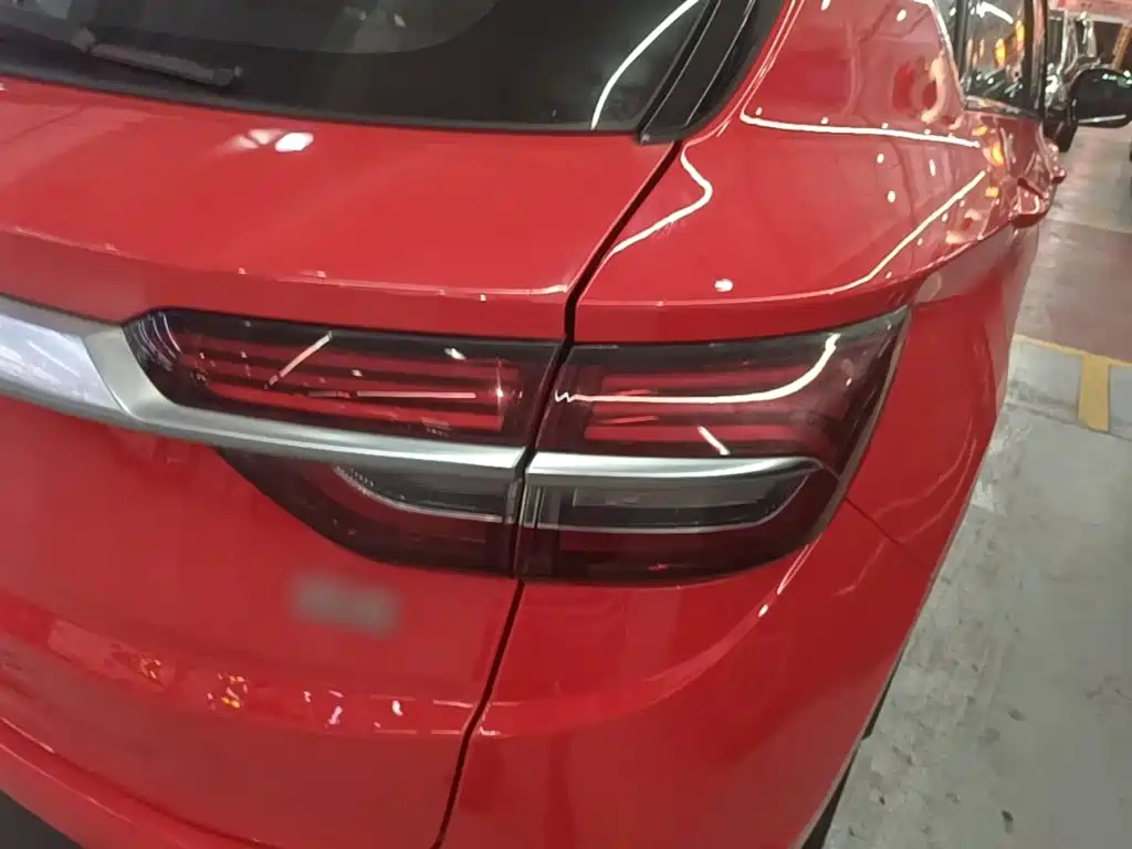 Geely Binyue — миниатюра 8