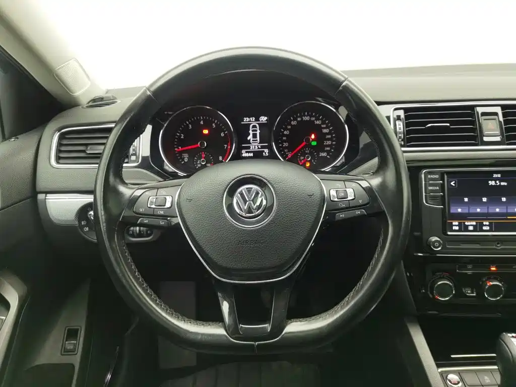 Volkswagen Sagitar — миниатюра 11