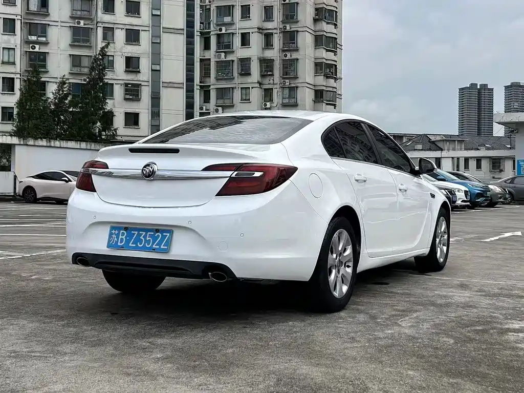Buick Regal — миниатюра 7