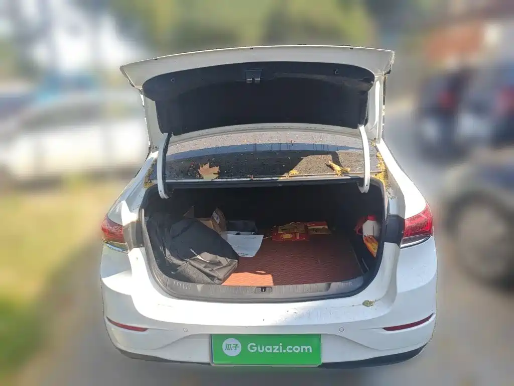 Buick Excelle — миниатюра 15