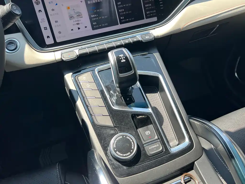 Geely Boyue — миниатюра 14