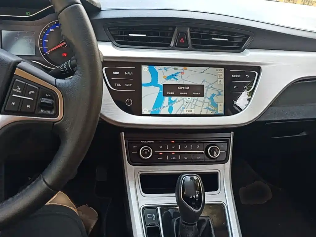 Geely Vision — миниатюра 10