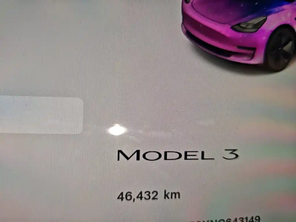 Tesla Model 3 — миниатюра 12