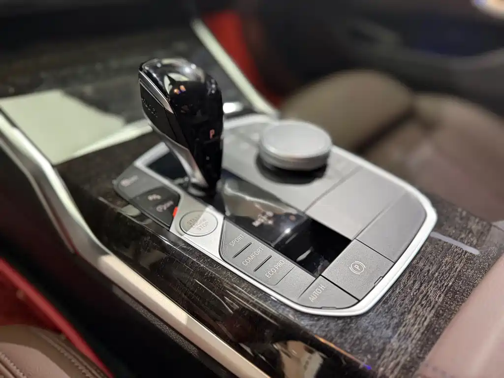BMW 3 Series — миниатюра 6