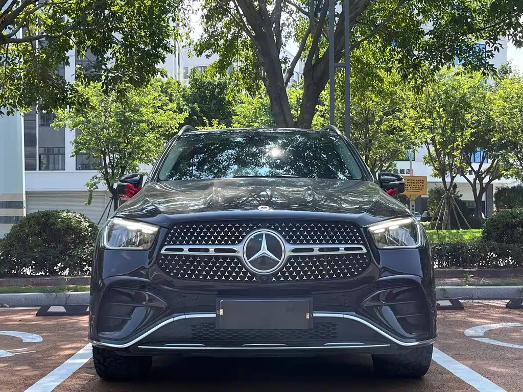 Mercedes-Benz GLE (Import) — миниатюра 2
