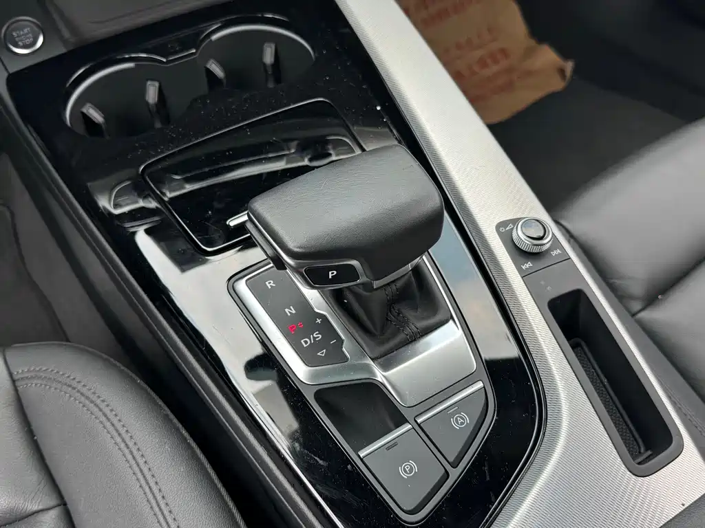 Audi A4 (Import) — миниатюра 15