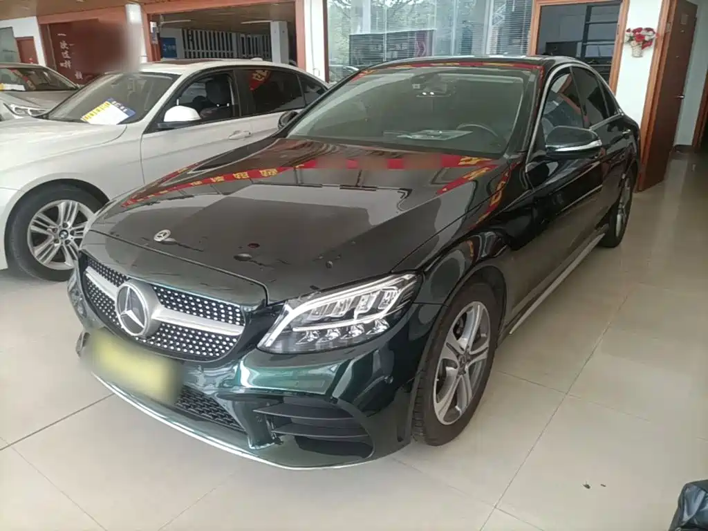 Mercedes-Benz C-Class — миниатюра 2