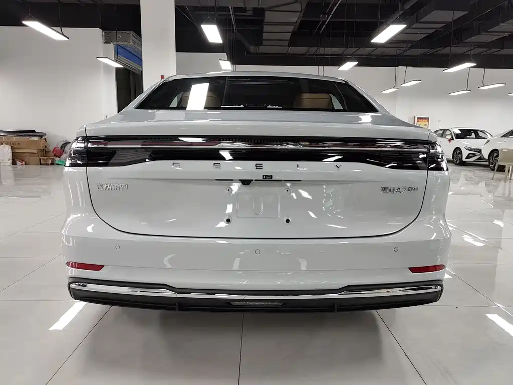 Geely Galaxy Galaxy A7 EM A7 EM 2025 EM-i 150km Premium