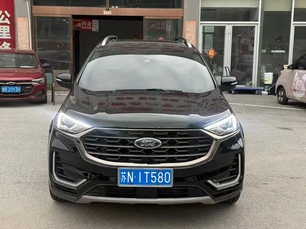 Ford Edge — миниатюра 2