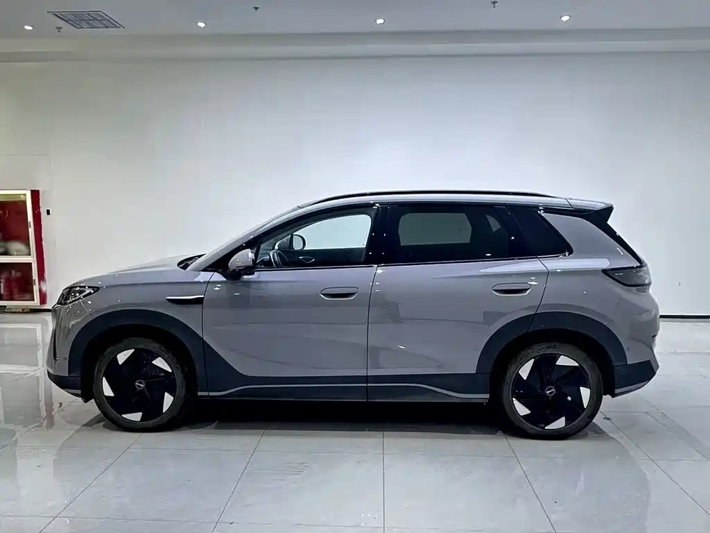 BYD Морской лев 05 EV — миниатюра 2