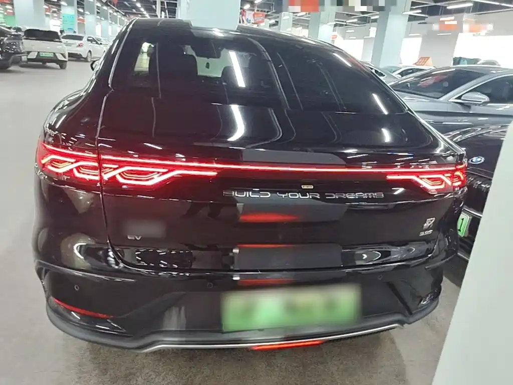 BYD Han 2022 EV 715KM