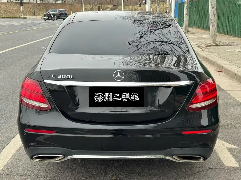 Mercedes-Benz E-Class E 2017 E 300 L Luxury
