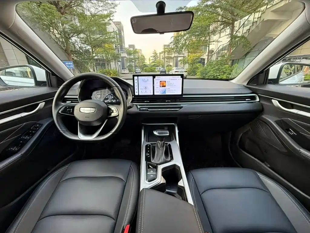 Geely Emgrand L — миниатюра 4