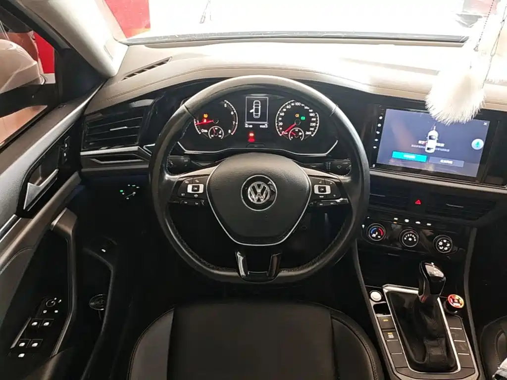 Volkswagen Sagitar — миниатюра 11