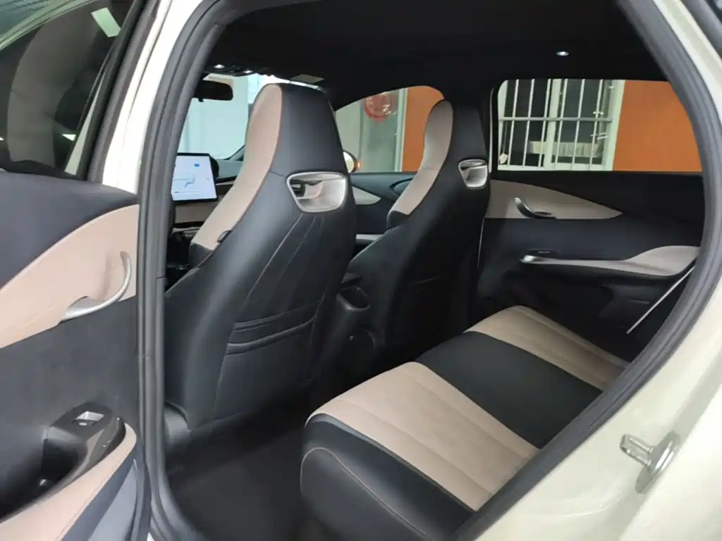 BYD Dolphin — миниатюра 17