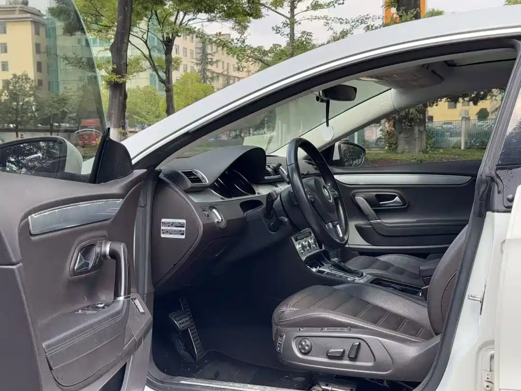 Volkswagen CC — миниатюра 11