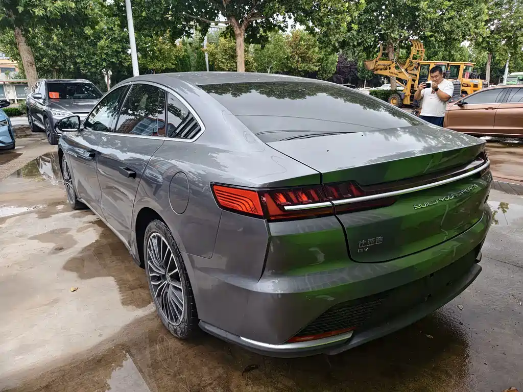 BYD Han — миниатюра 5